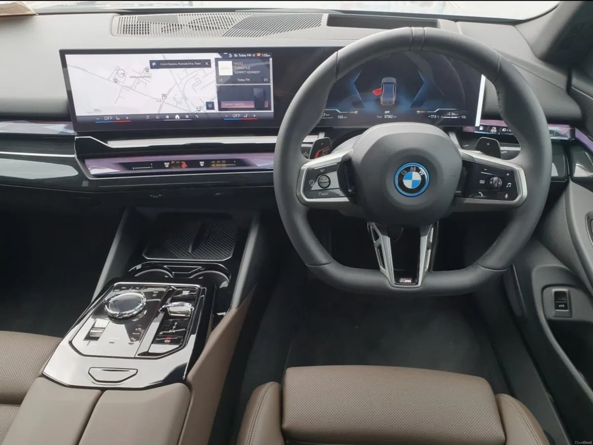 BMW 5-Series 530e M Sport Pro - Image 5
