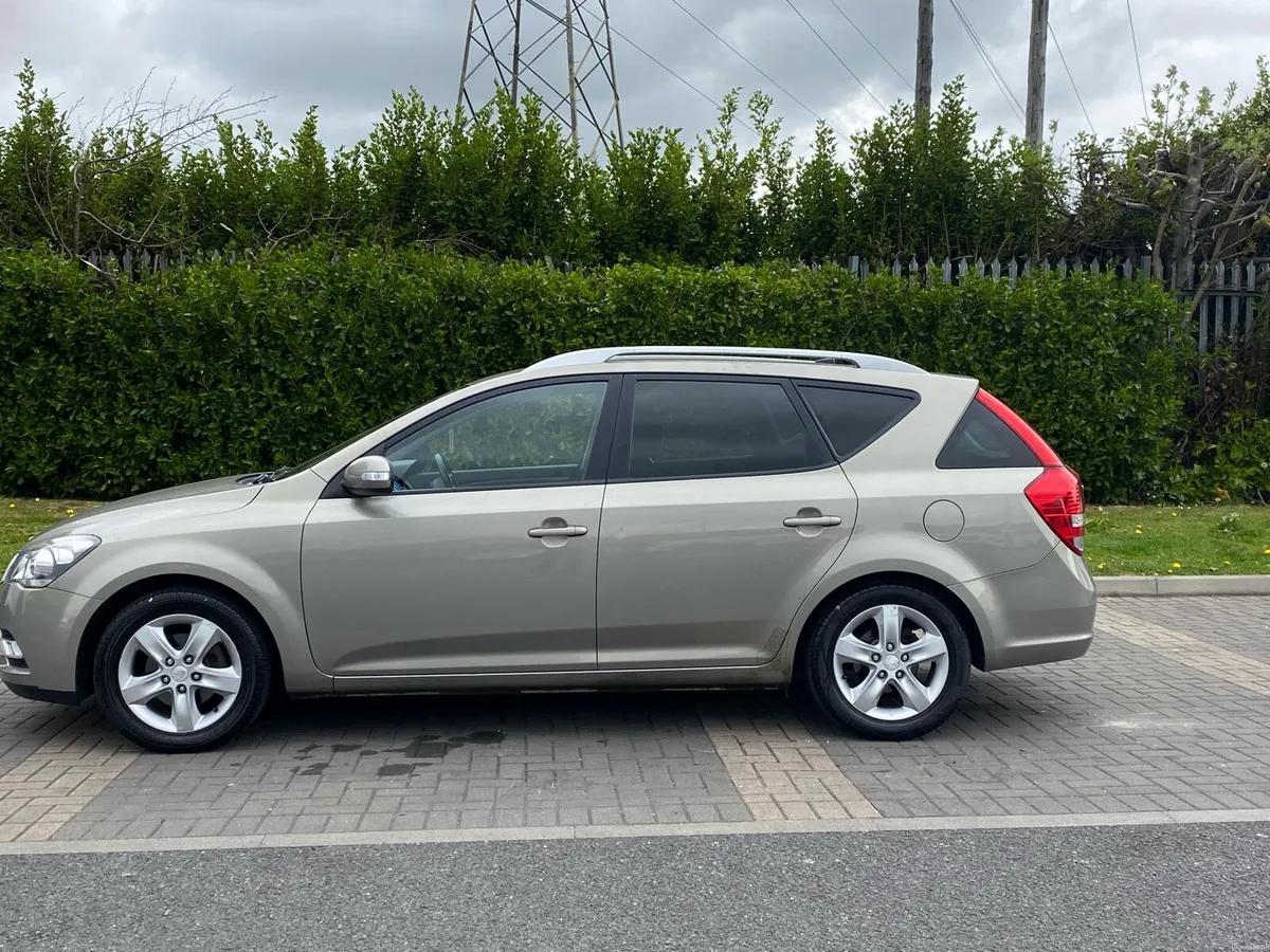 Kia Ceed 1.6 Diesel - Image 4