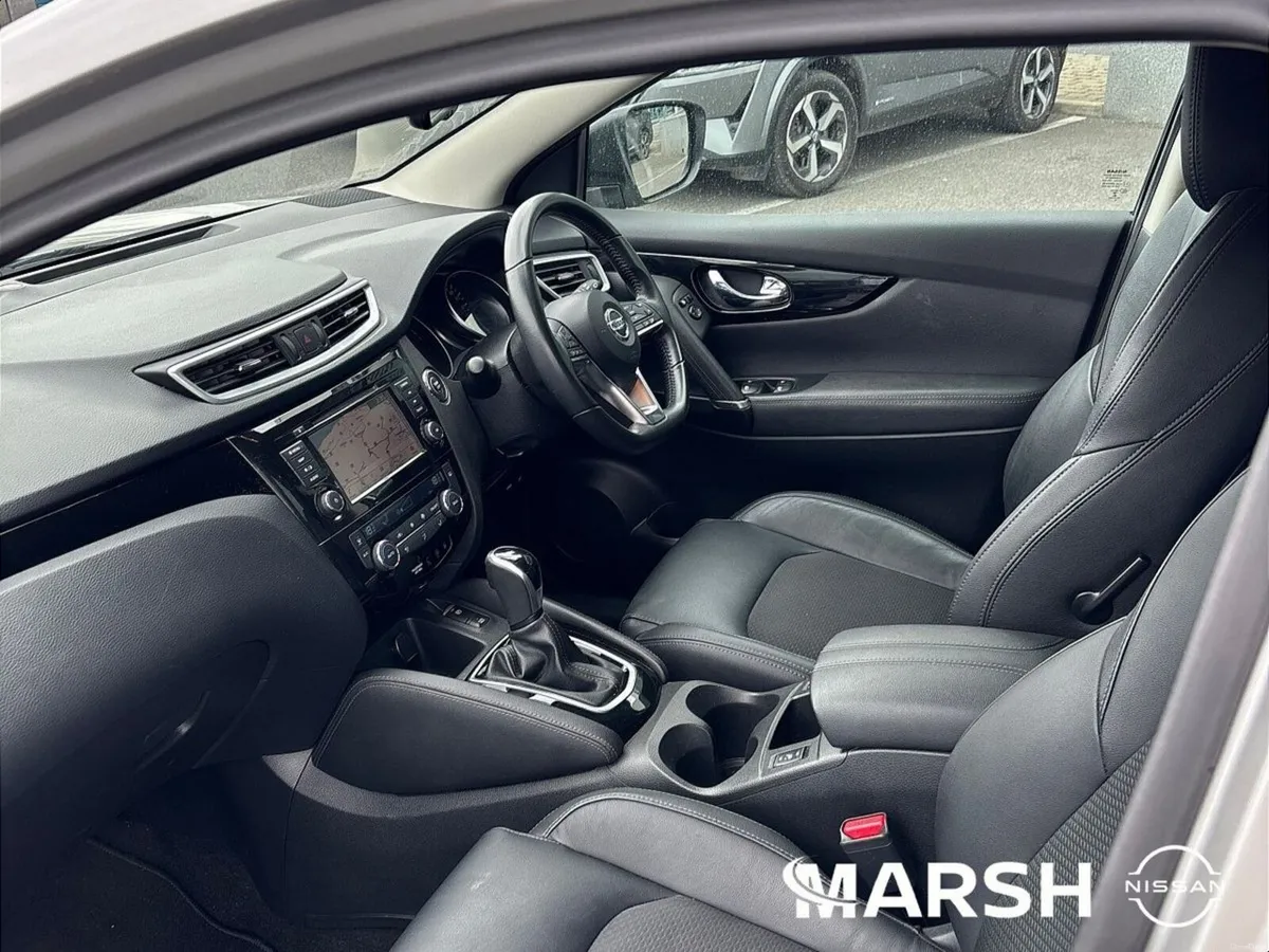 Nissan Qashqai 1.3 SV PREMIUM PART LEATHER AUTOMAT - Image 4