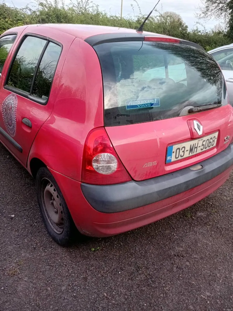 2003 Renault Clio - Image 1