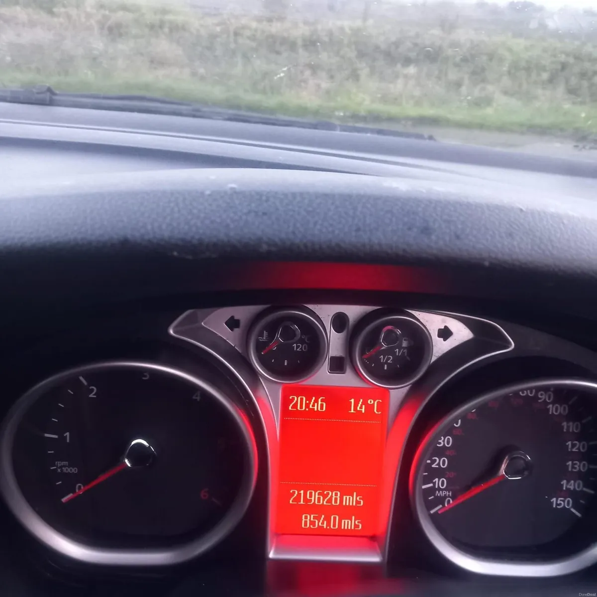 Ford Focus 2011 - Image 2