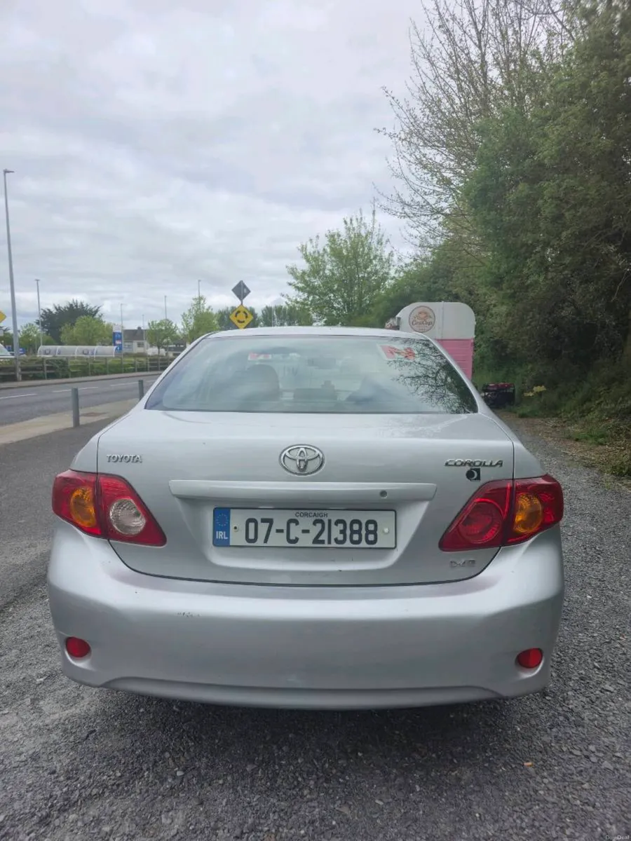 toyota corolla low mielage - Image 4