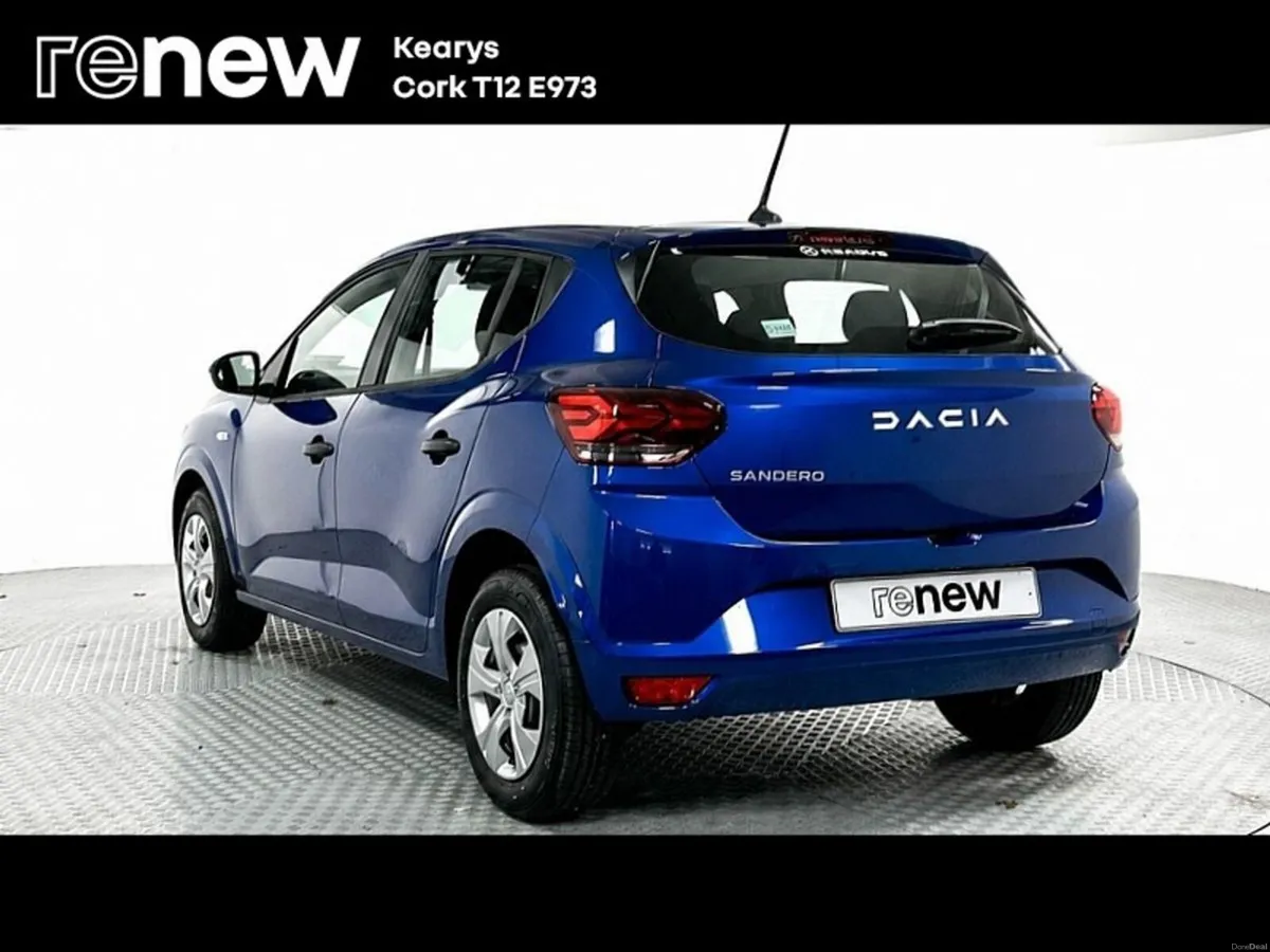 Dacia Sandero Essential TCe 90 5Sp NBI - Image 3