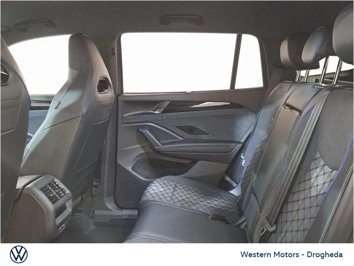 Volkswagen Tayron R-Line 75 1.5 eHybrid **262 DELI - Image 6