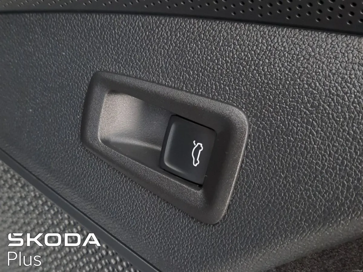 Skoda Kodiaq **LAST ONE IN STOCK**SELECTION+ 2.0TD - Image 3