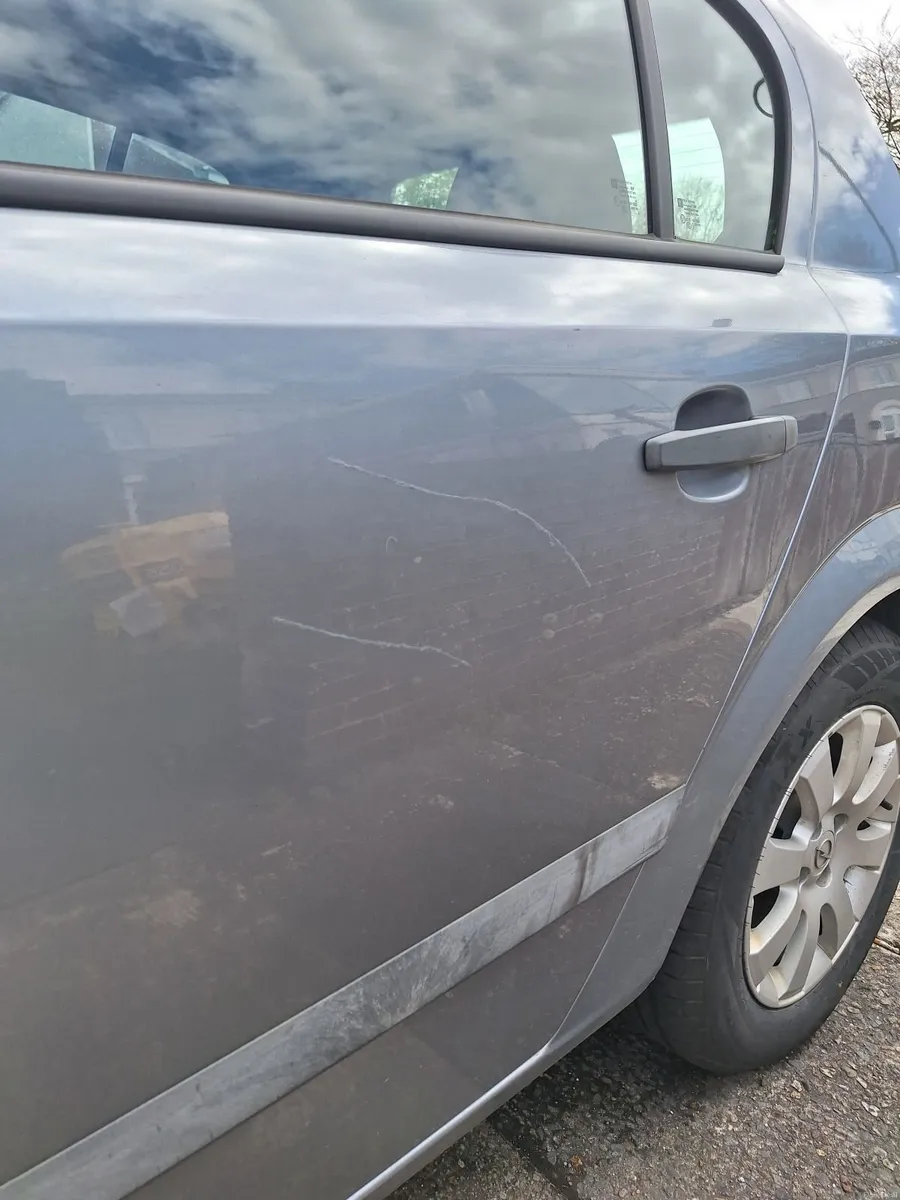 Opel Astra 2008 - Image 3