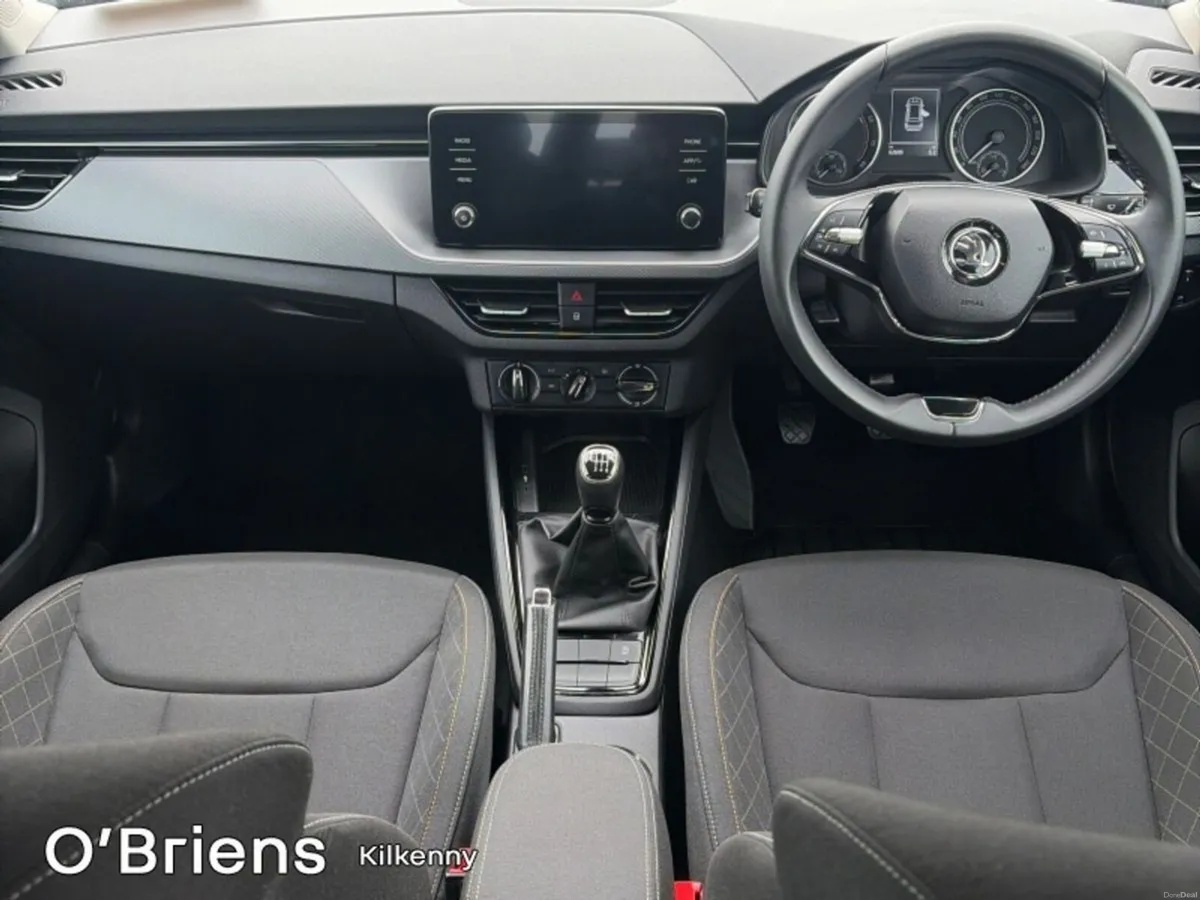Skoda Kamiq AMBITION 1.0 TSI 110 BHP 5DR *1 OWNER - Image 2