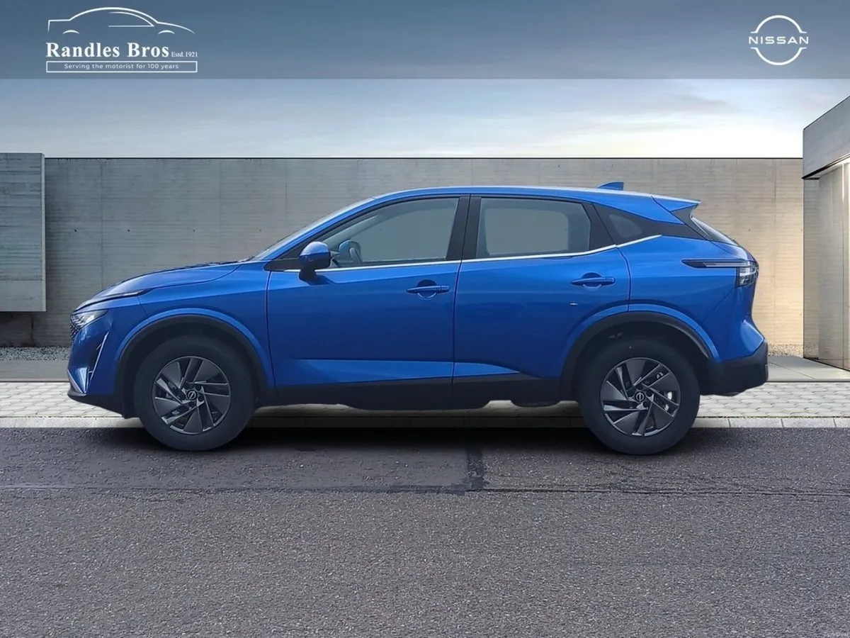 Nissan Qashqai 1.3 PET SV - Image 3
