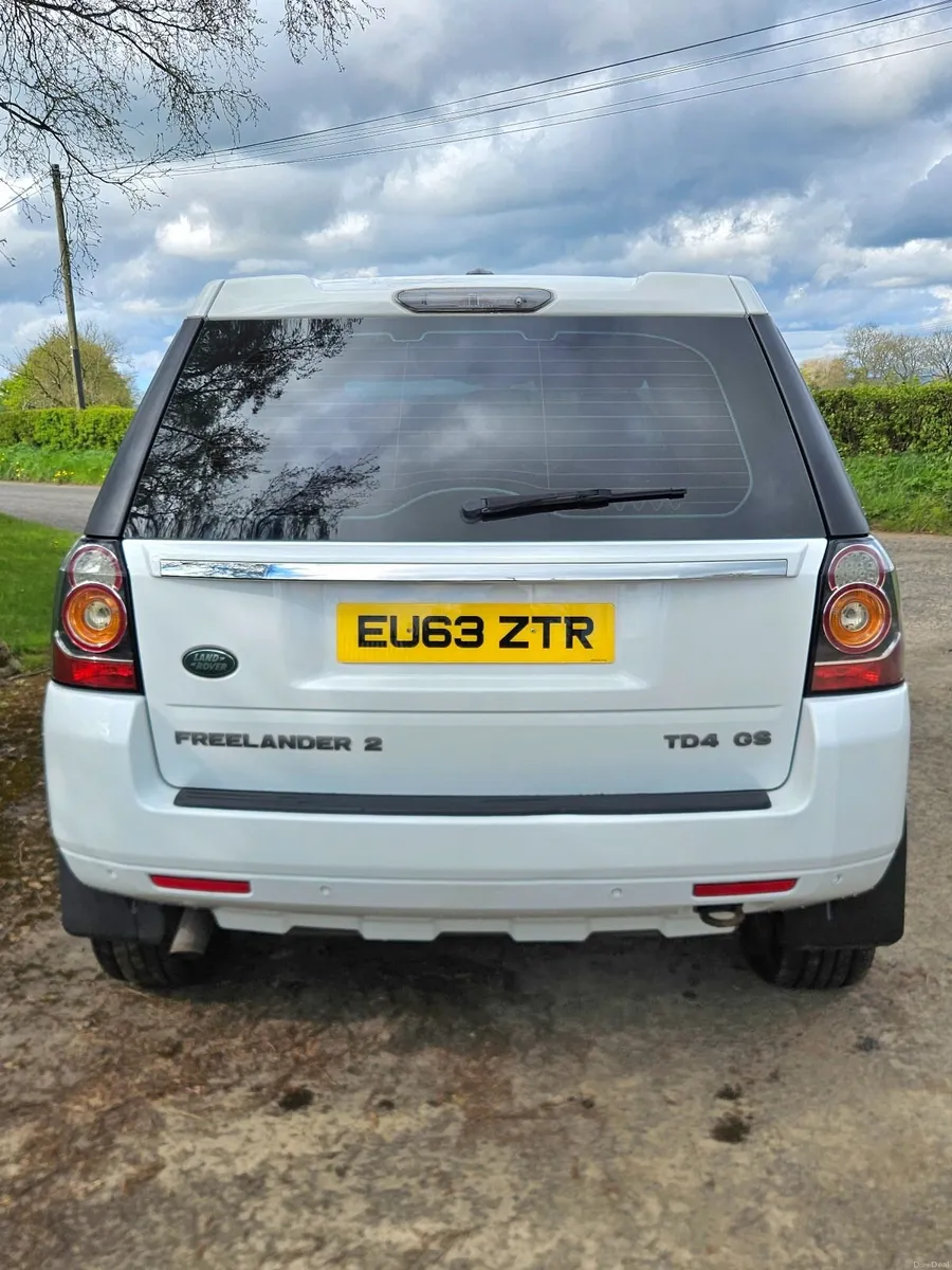 Land Rover Freelander 2 TD4 4X4 - Image 2