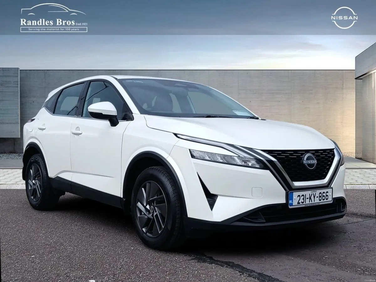Nissan Qashqai 1.3 PET MILD HYBRID SV - Image 1