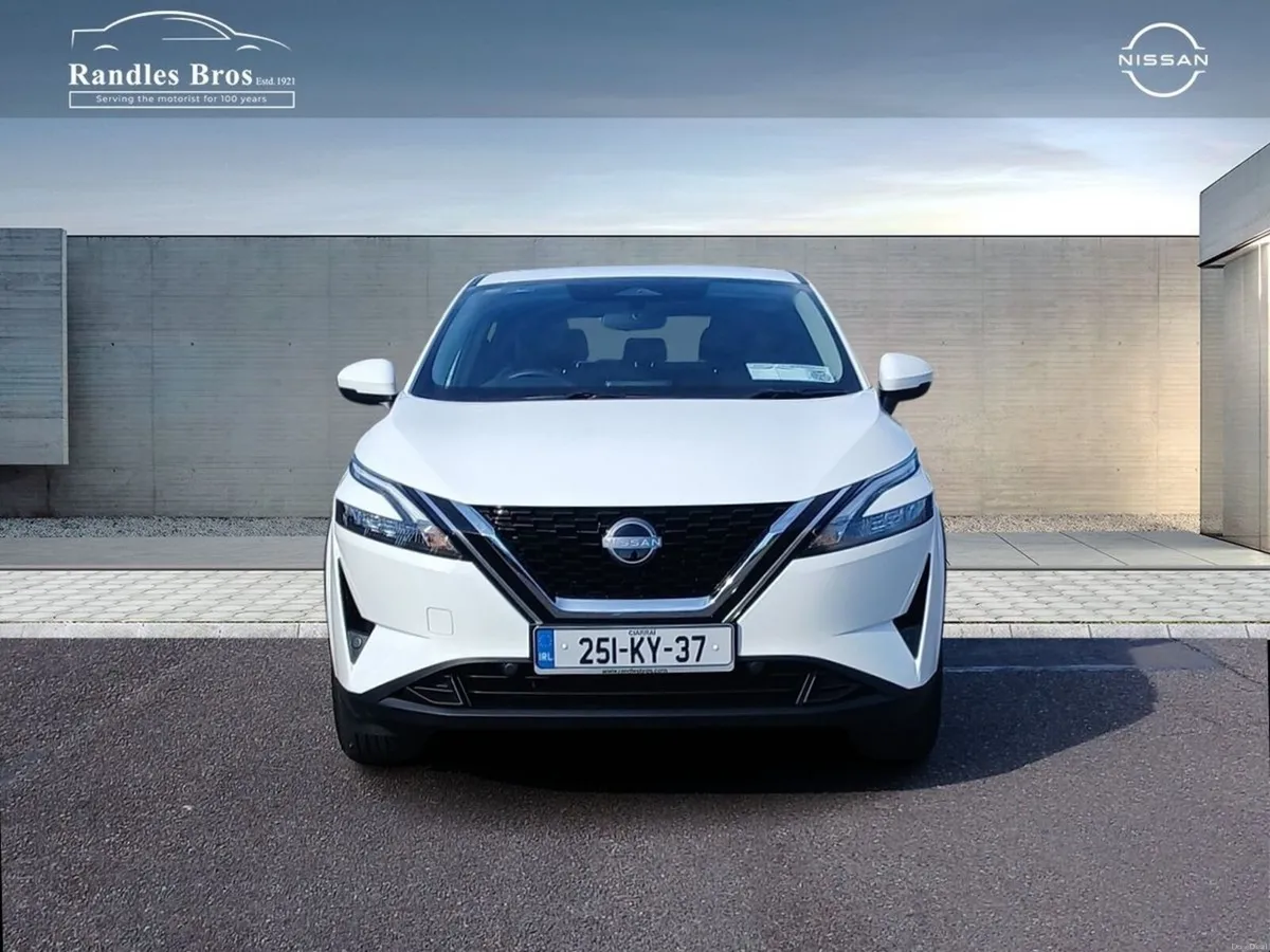 Nissan Qashqai 1.3 PET SV - Image 4