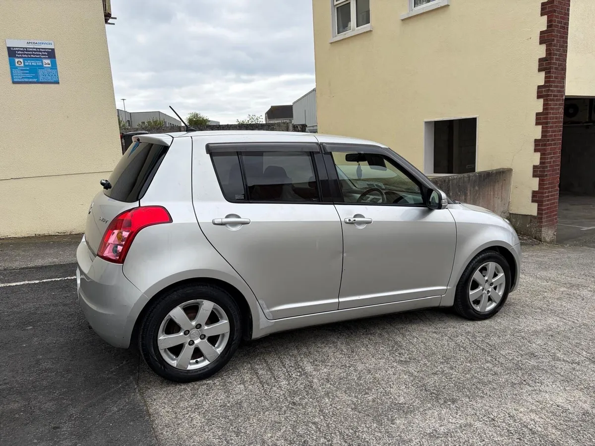 Suzuki Swift 2008 automatic - Image 2