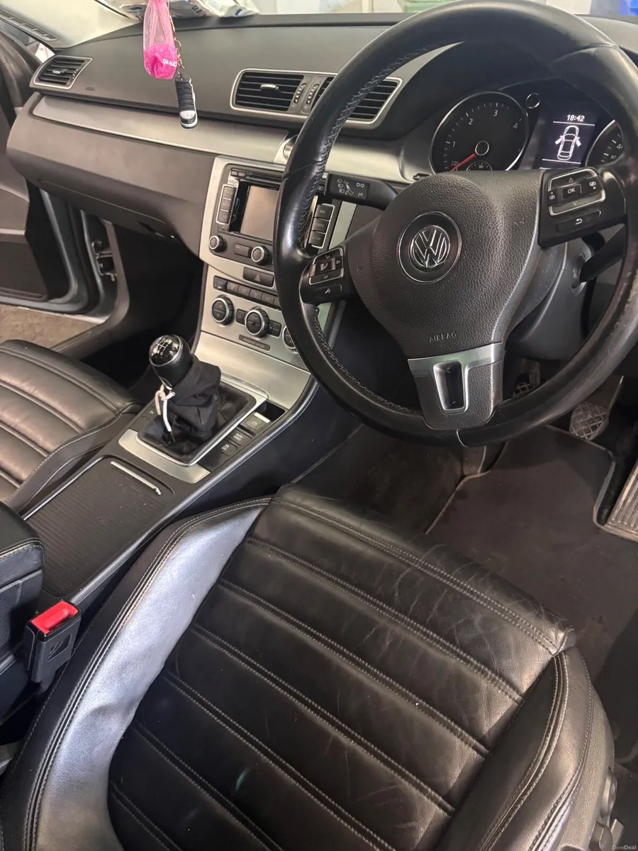 Volkswagen Passat CC 2012 - Image 3
