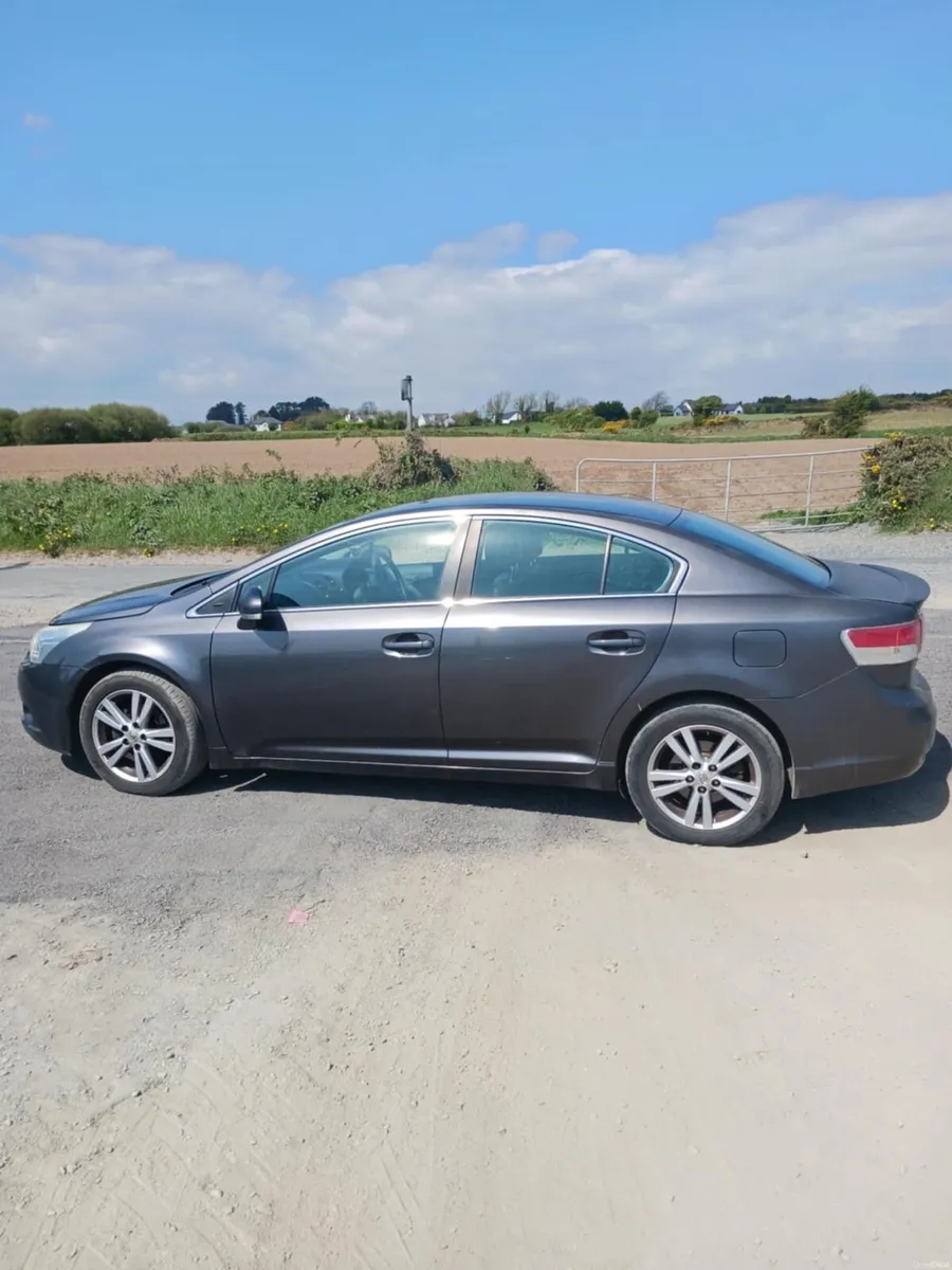 2011 Toyota Avensis 2.0l Diesel - Image 3