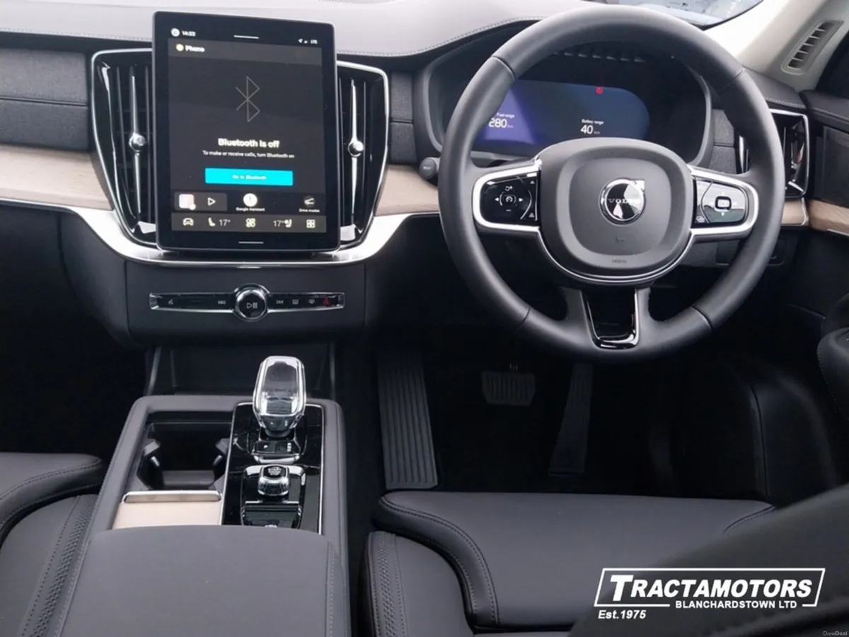 Volvo XC90 2.0 T8 PLUS 455BHP 5DR AU - Image 2