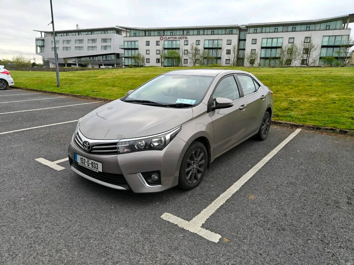 Toyota Corolla - Image 2