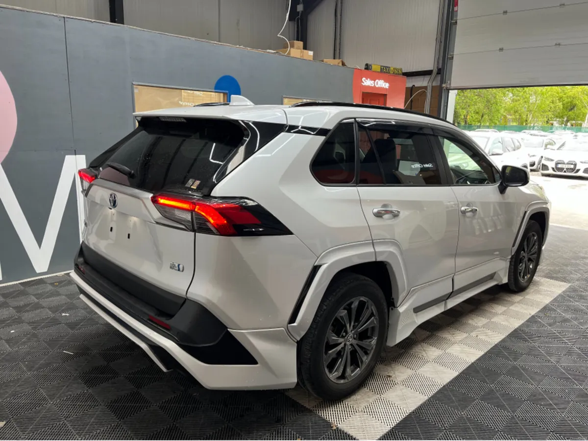 Toyota RAV4 2023 TOYOTA RAV4 HYBRID G 2.5 AUTOMATI - Image 2