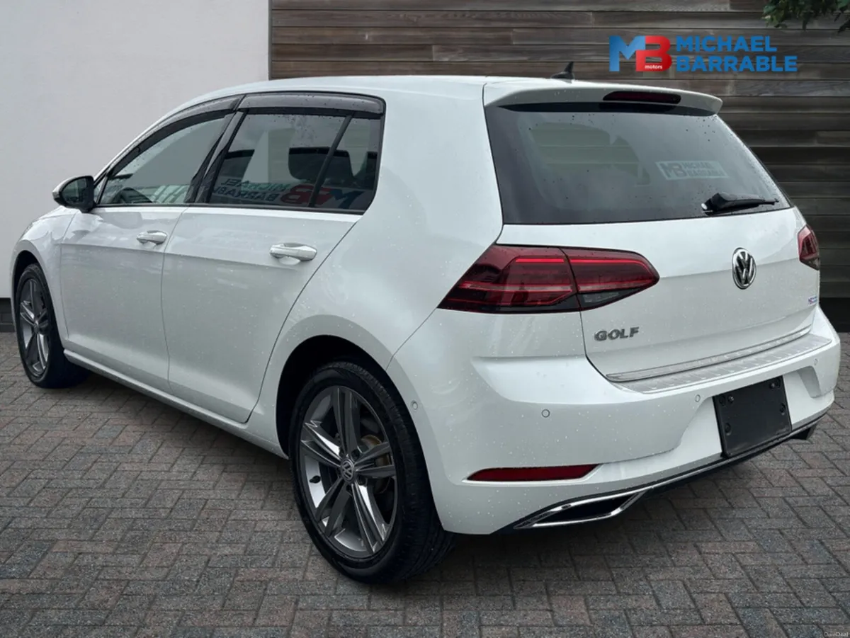 Volkswagen Golf 1.4L Petrol Auto Highline *Full Le - Image 3