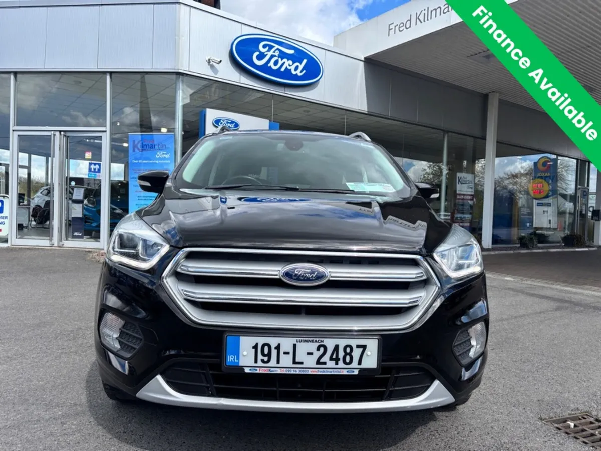 Ford Kuga TITANIUM 1.5 TDCI 120PS 4DR MAN - Image 2