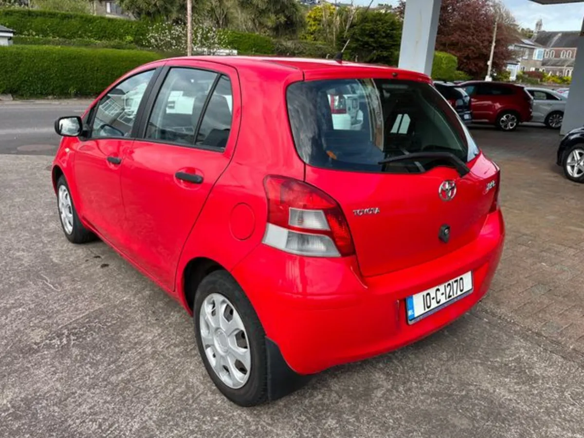 Toyota Yaris MC 1.0 Terra 5DR - Image 4