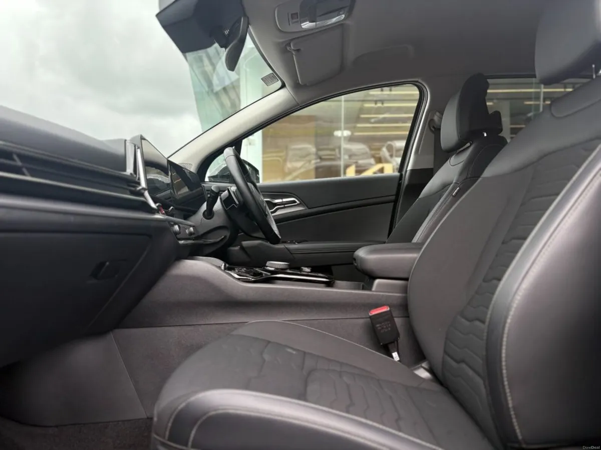 Kia Sportage 1.6 K3 Plug in hybrid - Image 2