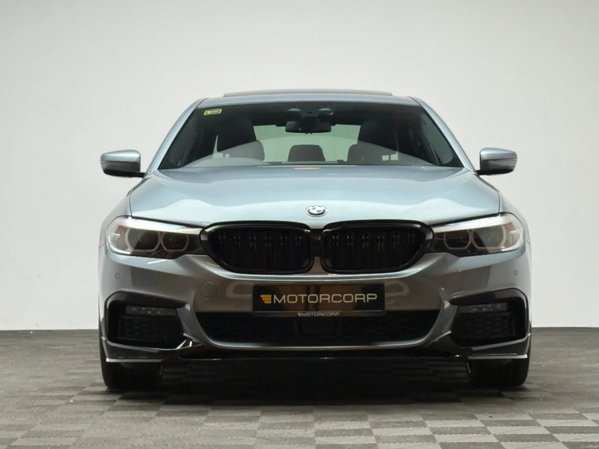 BMW 5-Series 530E M SPORT *SUNROOF* - Image 2