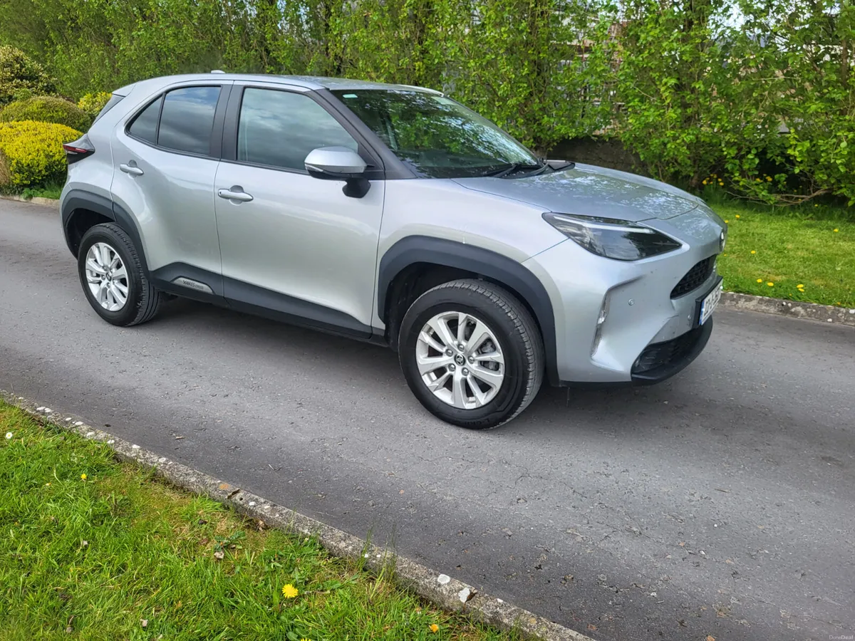 Toyota Yaris Cross   HYBRID AUTOMATIC - Image 1