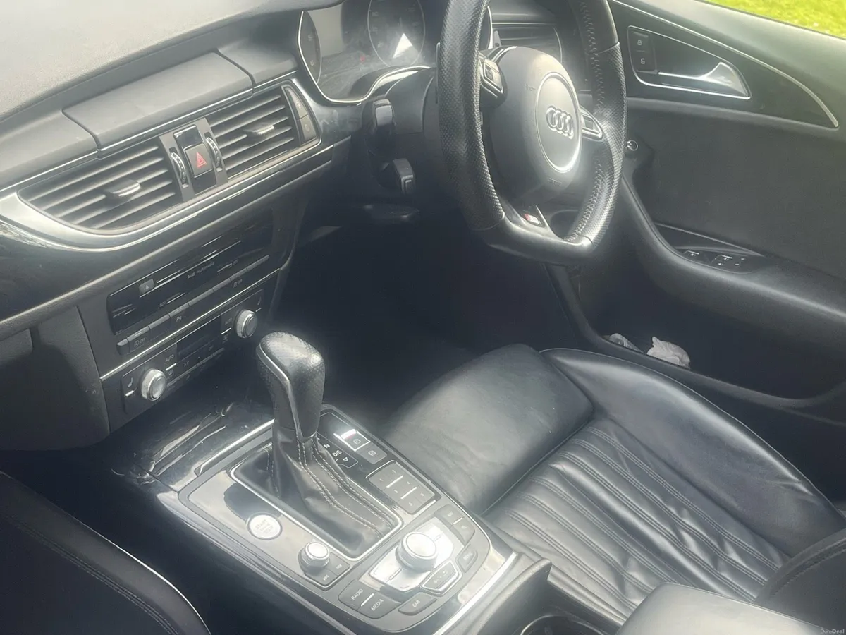 Audi A6 Black Edition - Image 4