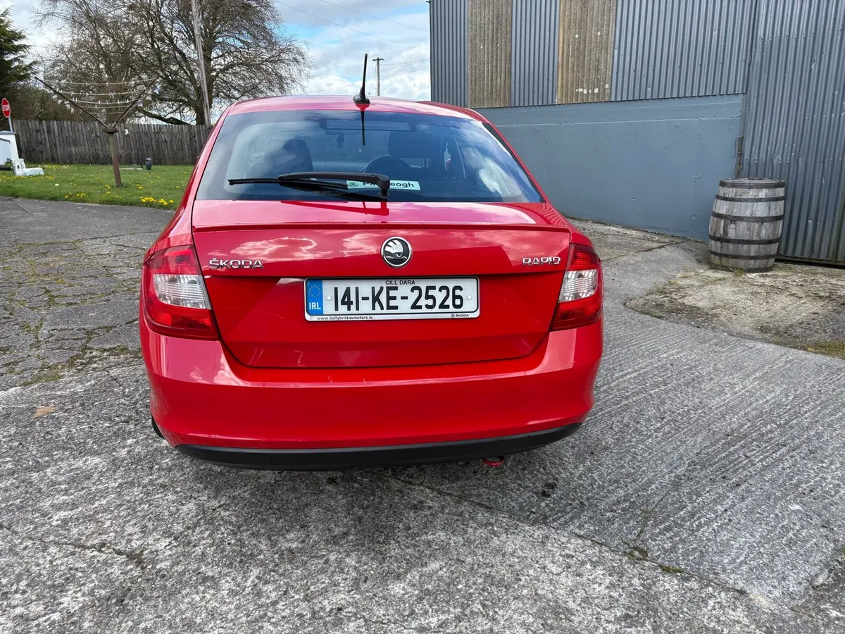 Skoda Rapid - Image 4