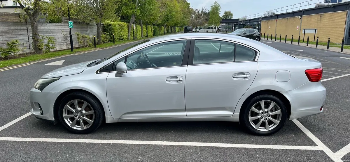 2012 Toyota Avensis Strata  - LOW MILEAGE 126K Km - Image 2