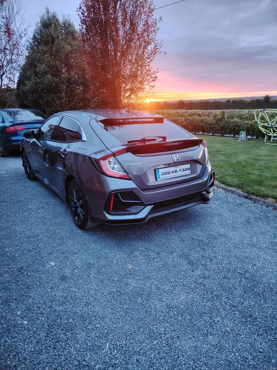 Honda Civic 2020 - Image 1