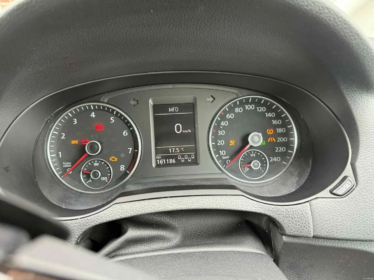 Volkswagen Sharan 2017 - Image 3