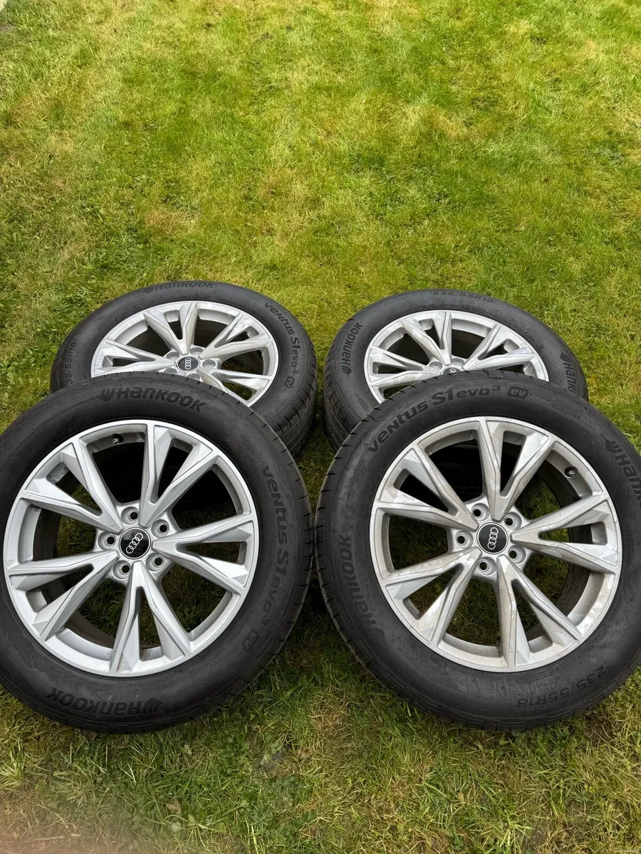 Audi Q3 18 inch Alloy Wheels - Image 1