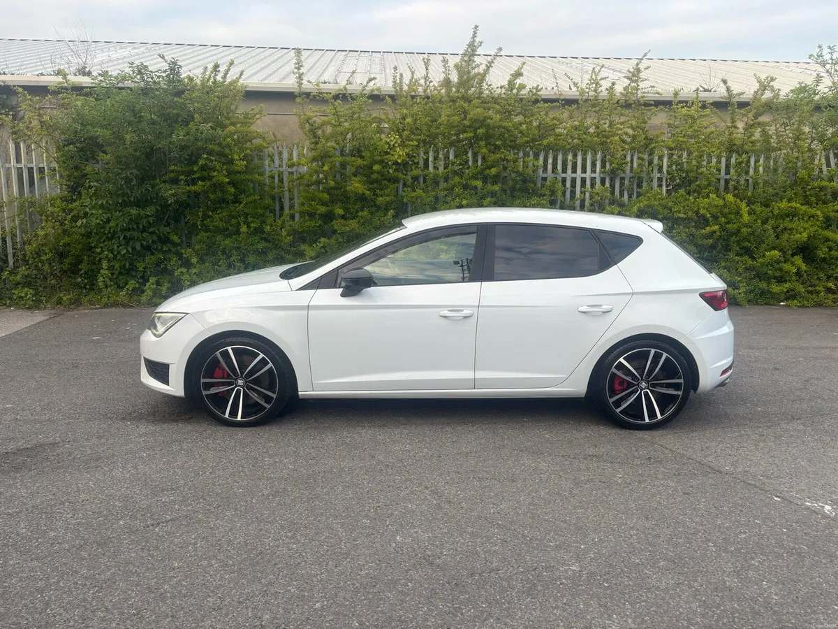 Seat Leon (Cupra) - Image 3