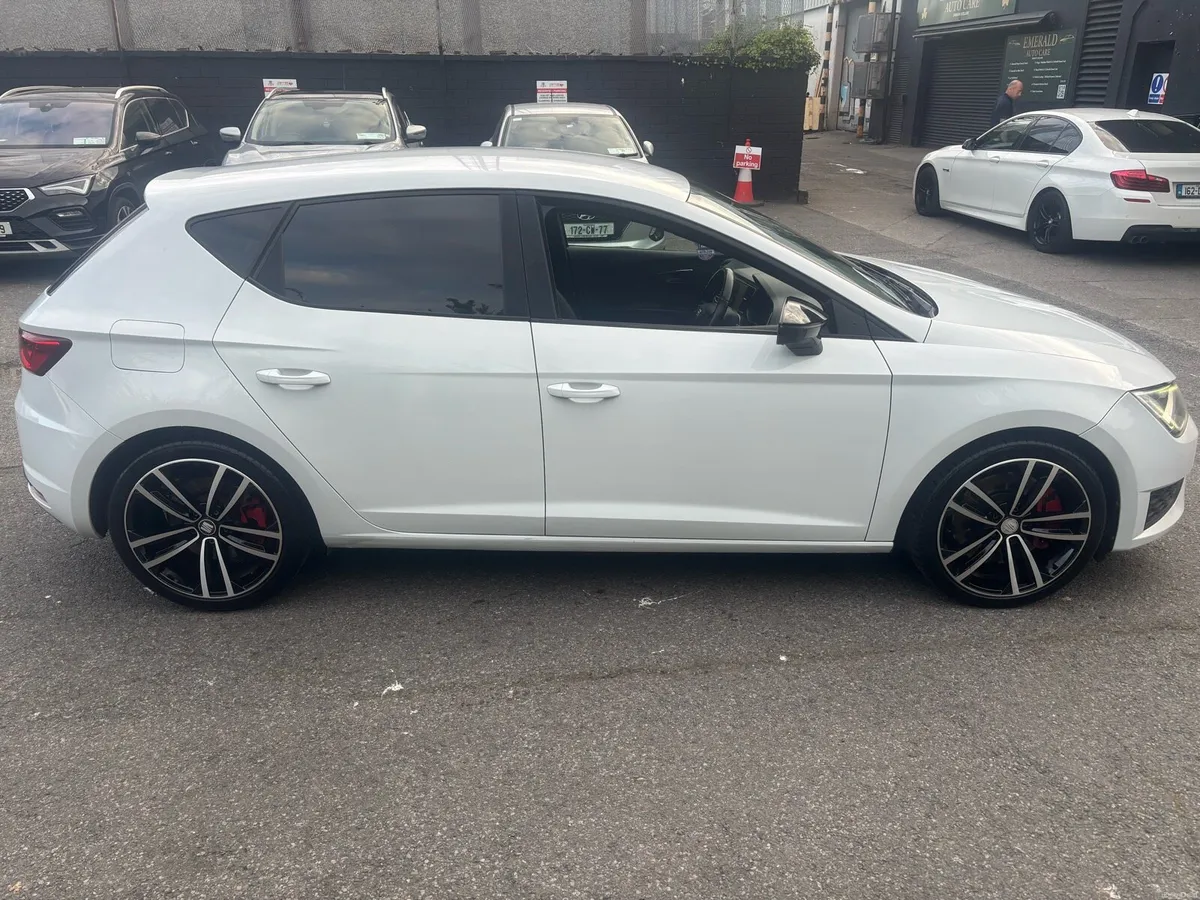 Seat Leon (Cupra) - Image 6