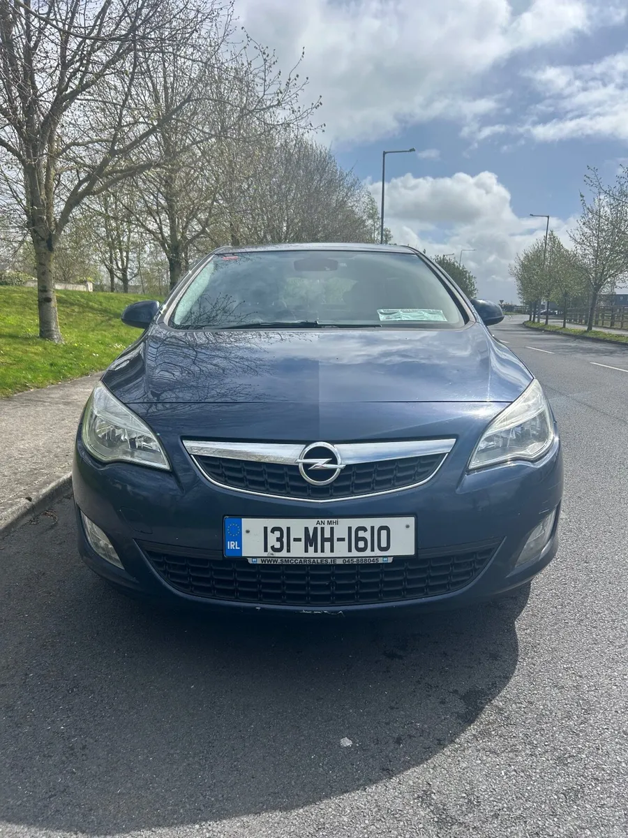 2013 Opel Astra - Image 3