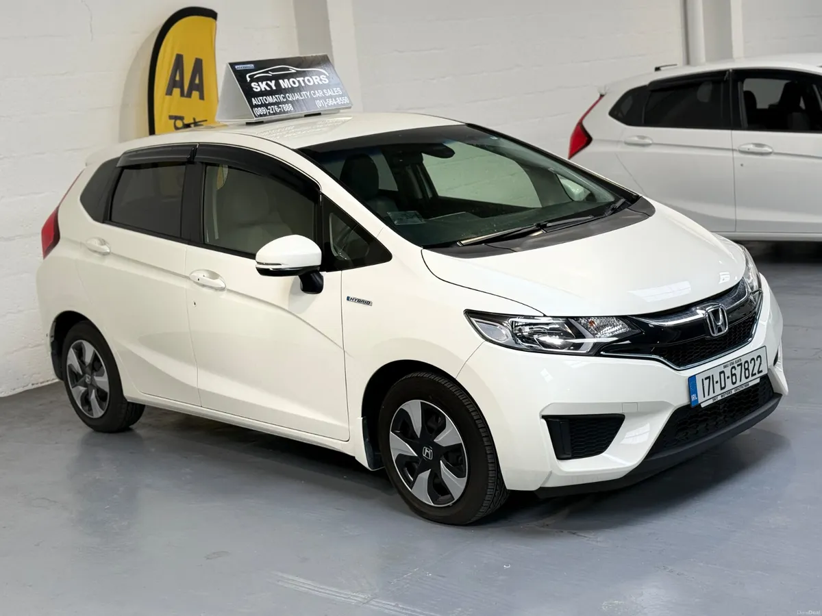 2017 Honda Fit 1.5 Hybrid Automatic ,24K K.M - Image 3