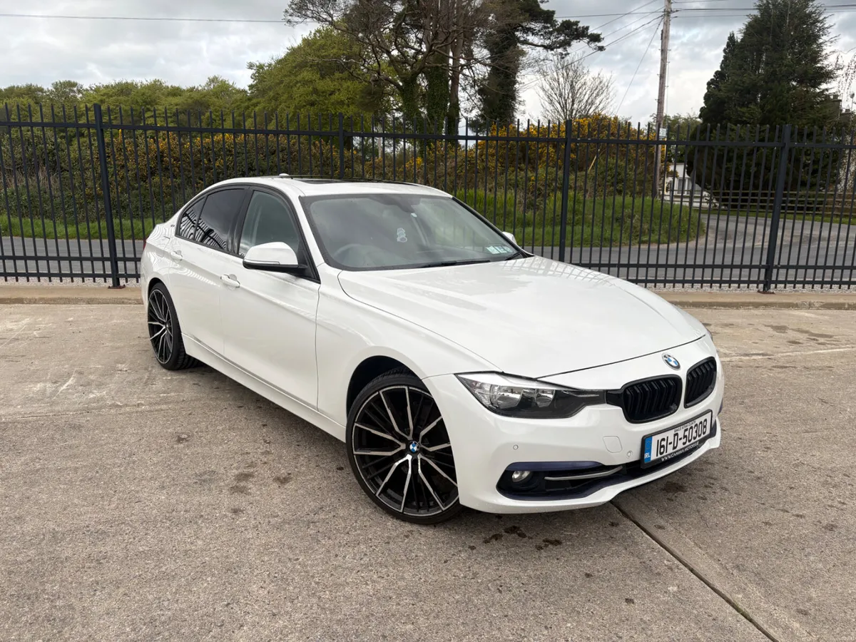 BMW 3-Series 330e - Image 1