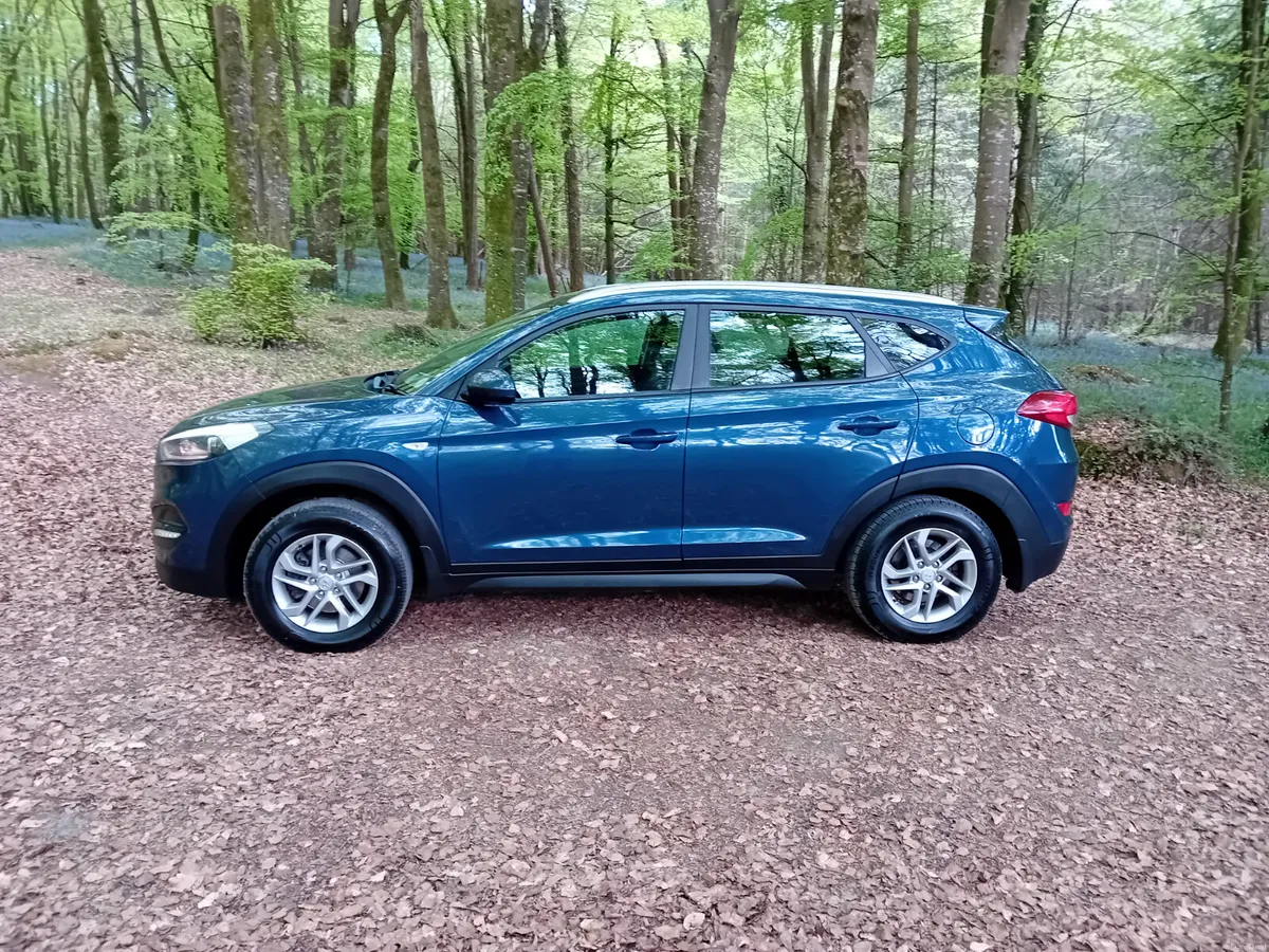 181 HYUNDAI TUCSON 1.7D COMFORT €9850 - Image 4