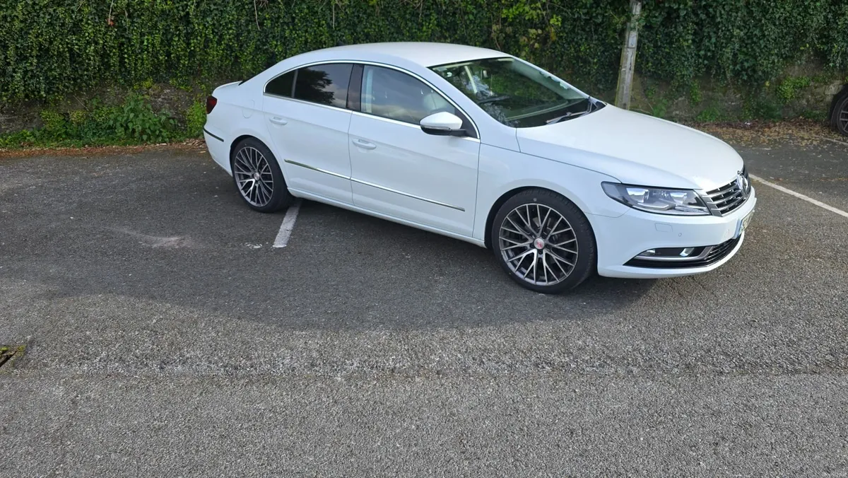 Volkswagen CC 2015 - Image 1