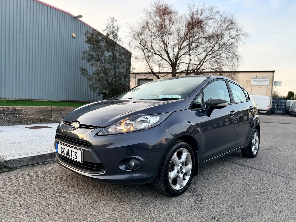 Ford Fiesta 1.2 Petrol Low km - Image 2