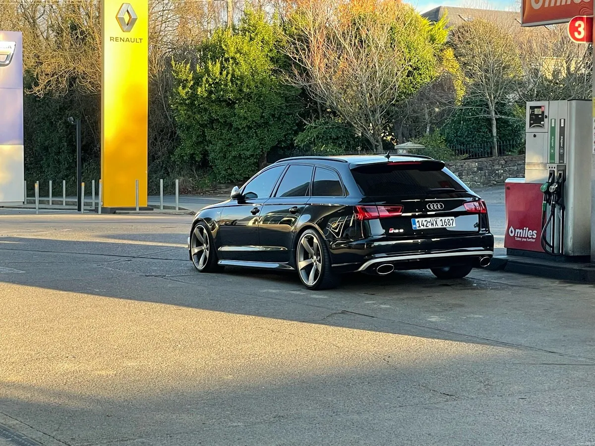 Audi A6 Avant RS6 Edition - Image 1