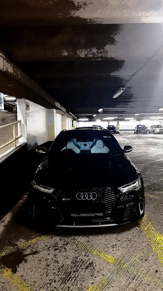 Audi A6 Avant RS6 Edition - Image 4