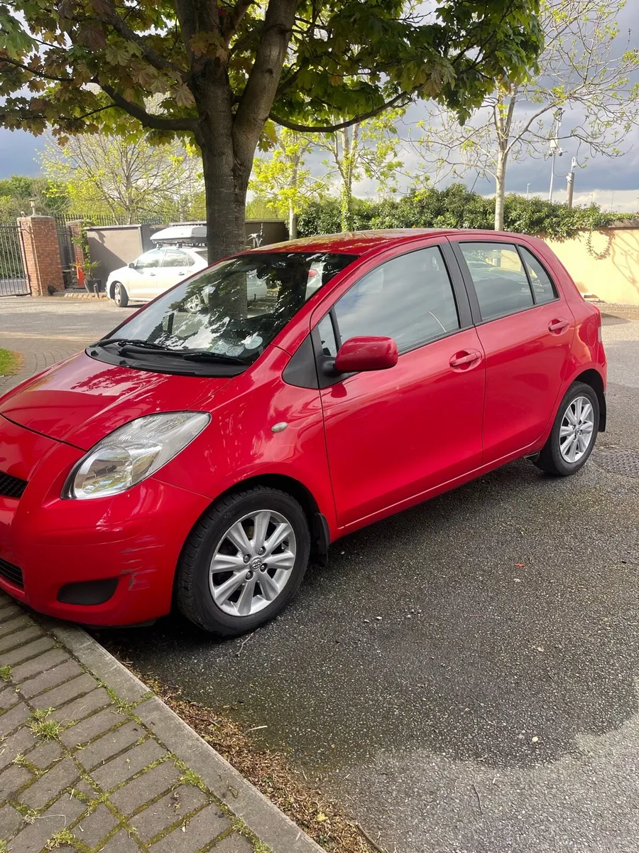 Toyota Yaris - Image 4