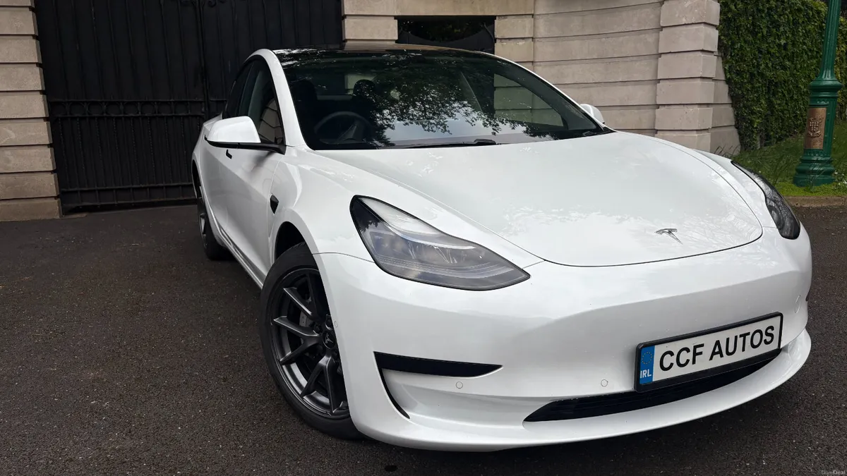 2022 Tesla Model 3 RWD - Image 1