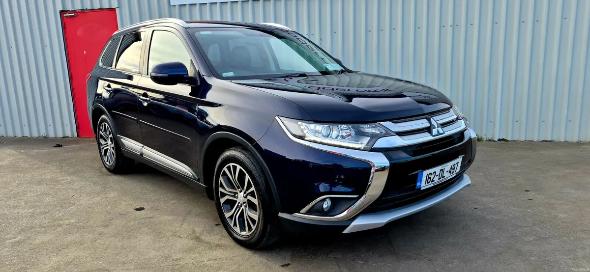Mitsubishi Outlander 7seat instyle 4wd 2.2 did 150 - Image 3