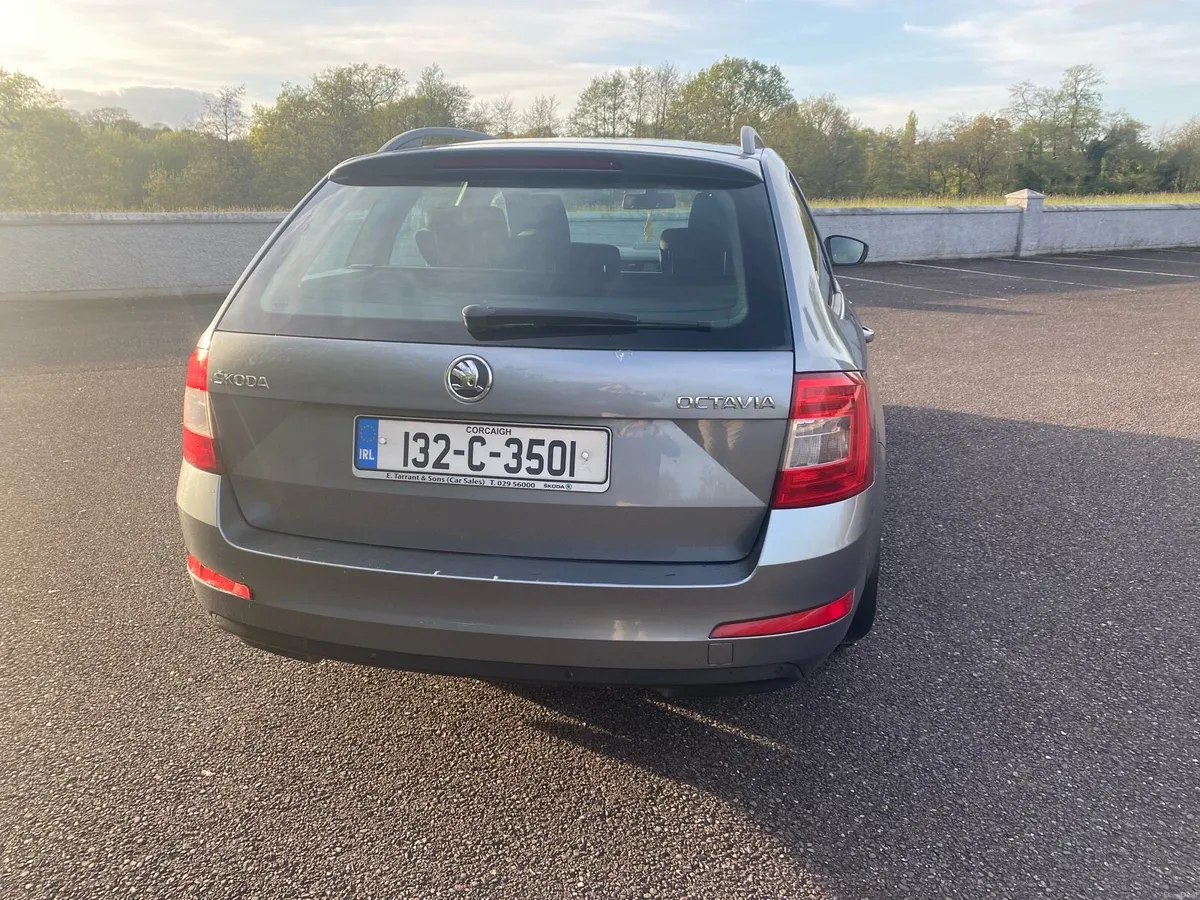 Automatic Skoda Octavia for sale - Image 2