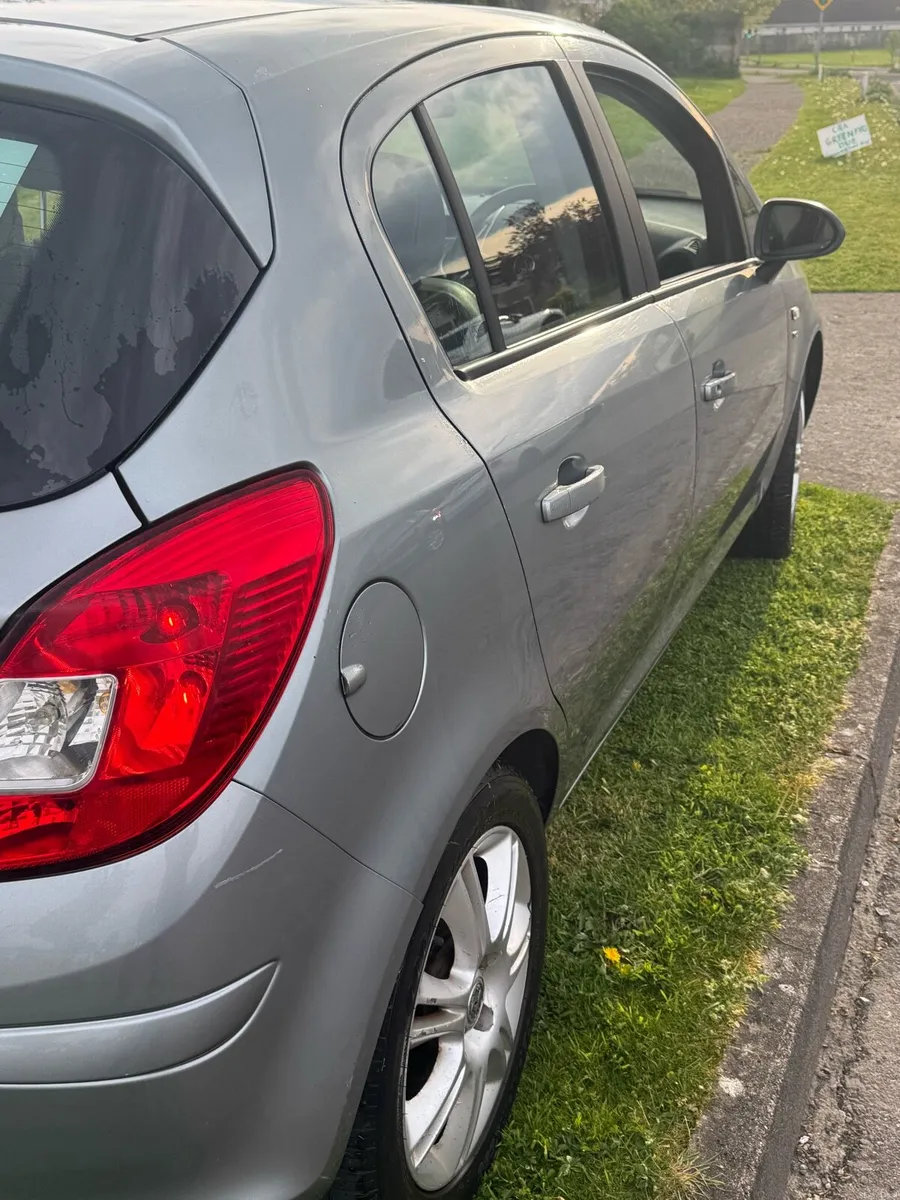 Vauxhall Corsa - Image 2