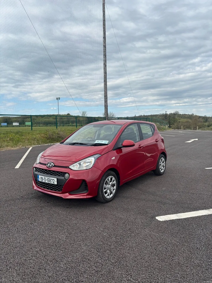 Hyundai i10 - Image 2