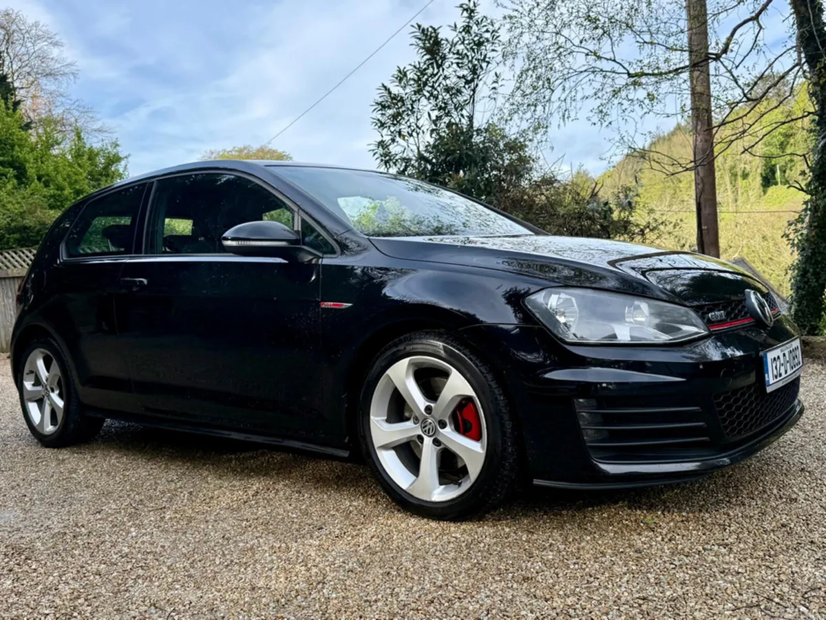 Volkswagen Golf GTI 2.0 TSI MANUAL 220BHP 3DR - Image 2